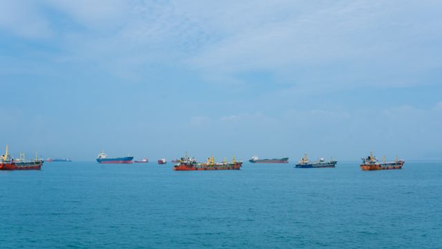 Strait of Hormuz Continues to Impact Middle East Shipping as UAE EV Supply Chain Faces Ongoing Challenges